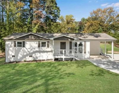 Charming, Newly Renovated 3-Bedroom Home – Perfect for Families & Groups!